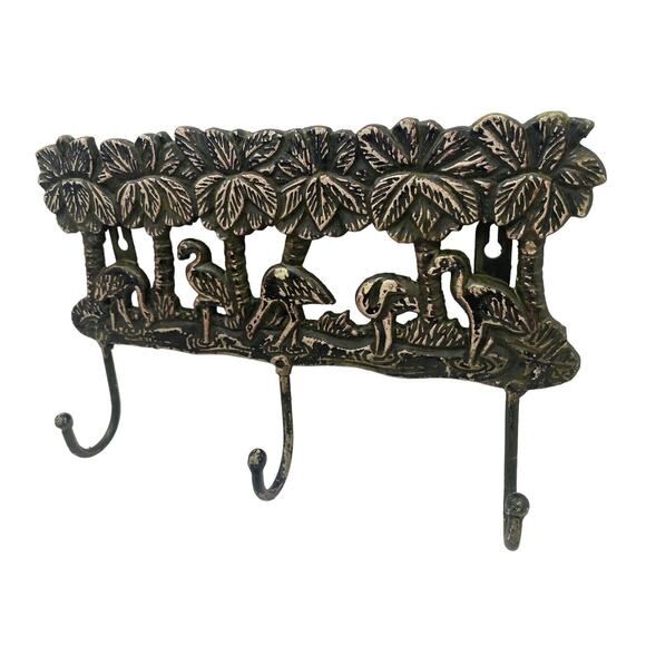 FLAMINIGOS Wall Hanging Coat Hat Key Rack w 3 Hooks Vintage Heavy Cast Metal - Picture 7 of 10